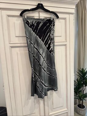 Young Fabulous & Broke Black and Gray Tie-Dye Midi/Maxi Skirt